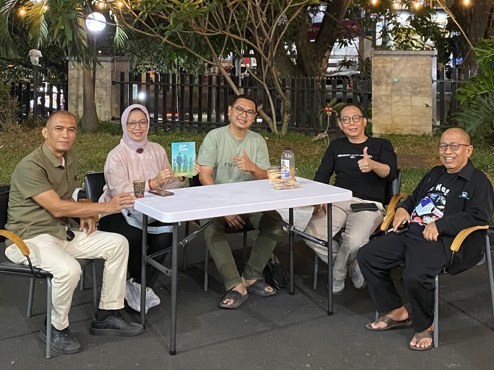 PRO2 Out Of The Box Resmi Diluncurkan, RRI Bandung Berkolaborasi dengan Inovindo Hadirkan Ruang Kreatif Setiap Malam Minggu